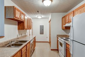 Mcconnelsville apartment for rent - Kitchen