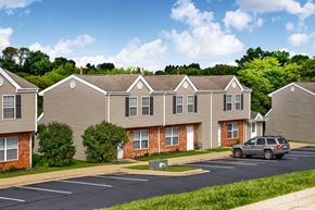 Barnesville apartment for rent - Russell's Crossing