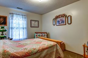 Barnesville apartment for rent - a bedroom with a bed and a window