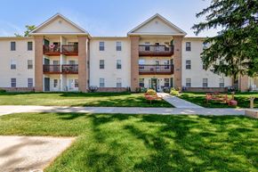 Tiffin apartment for rent - Tall Trees senior community