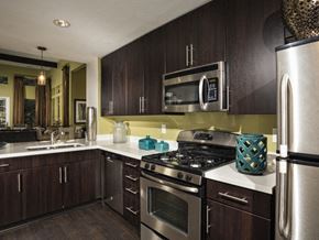 Westlake Village apartment for rent - Westcreek Apartments Kitchen