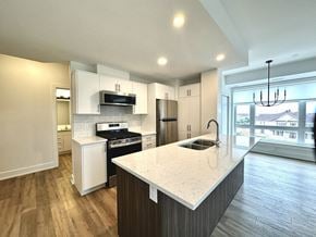Kanata apartment for rent - 180 Cope Drive