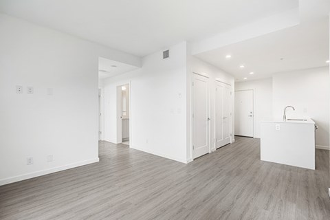 Floor plan for 1 bed, 1 bath, 618 sqft