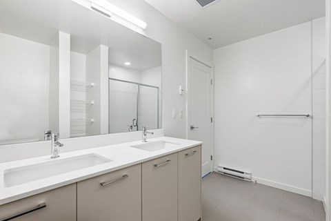 Floor plan for 2 beds, 2 baths, 1059 sqft
