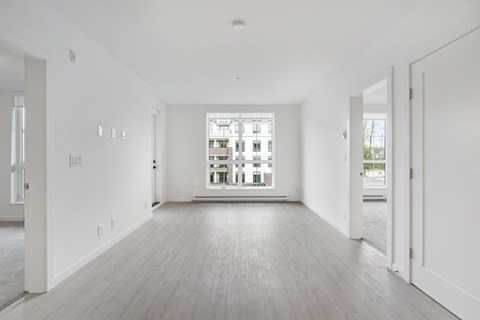 Floor plan for 2 beds, 2 baths, 925 sqft