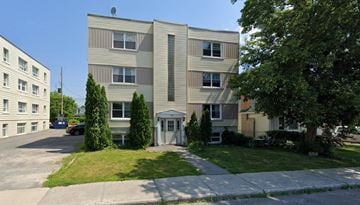 Ottawa apartment for rent - the building where the apartment is located