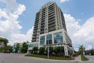 Guelph apartment for rent - an apartment building on the corner of a street