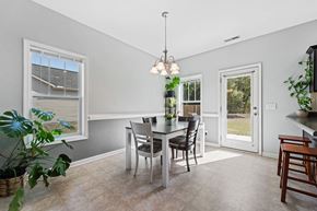 Hubert house for rent - 809 Lavender Court