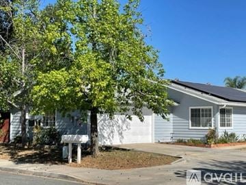 El Cajon house for rent - 1172 Peach Ave.