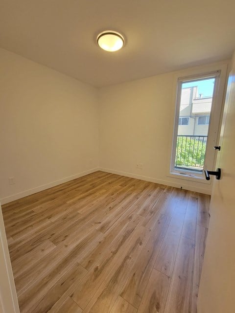 Floor plan for 2 beds, 2 baths, 1097 sqft
