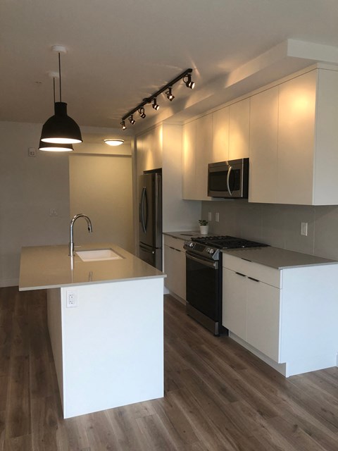 Floor plan for 2 beds, 1 bath, 742 sqft
