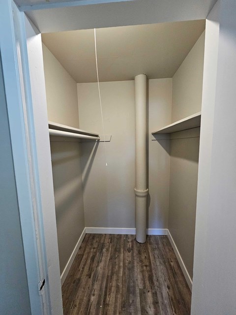 Floor plan for 3 beds, 1 bath, 894 sqft
