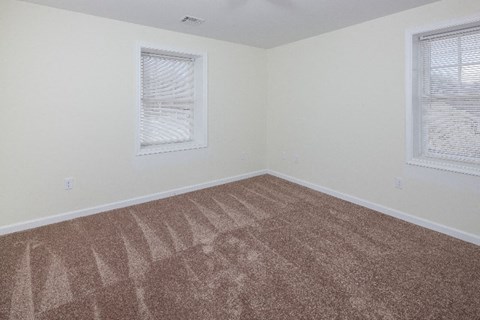 Floor plan for 2 beds, 1 bath, 972 sqft
