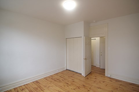 Floor plan for 1 bed, 1 bath