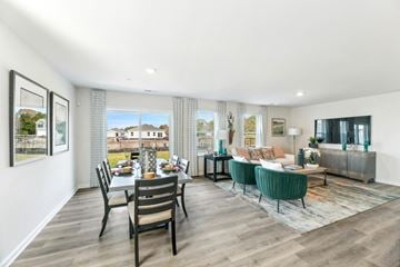 Salisbury apartment for rent - a living room and dining room with a table and chairs