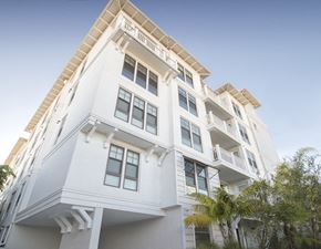 Los Angeles apartment for rent - the building in which the hotel is located