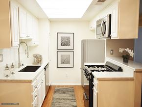 Glendora apartment for rent - Meadowood Apartments Kitchen