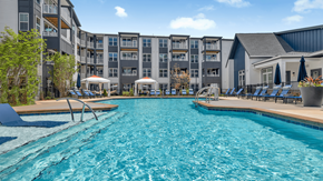 Raleigh apartment for rent - Pool