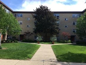 Skokie apartment for rent - 4921 Crain Exterior