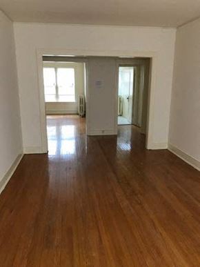 Evanston apartment for rent - Living Room