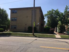 Skokie apartment for rent - 8920 Niles Center Rd. Exterior