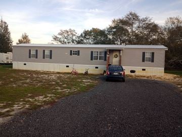 Aiken house for rent - 833 Limestone Court