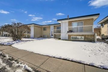 Calgary apartment for rent - 811 McNeill rd ne
