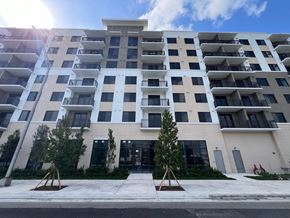 Miami apartment for rent - the building in which the apartment is located