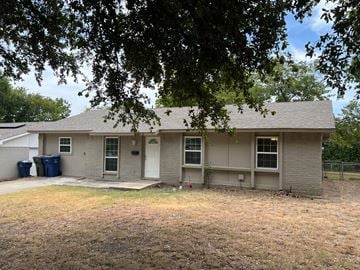 Garland house for rent - 5313 Preston Trail