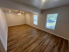Dallas house for rent - 10638 Newcombe