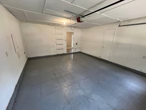 Garland house for rent - 1009 Foxe Basin