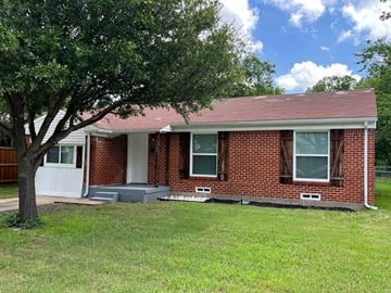 Dallas house for rent - 10608 Cayuga