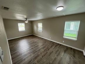 Mesquite house for rent - 112 Derby