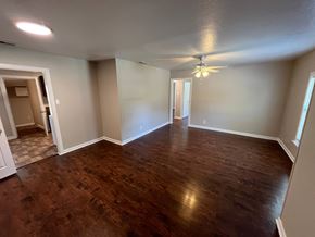 Dallas house for rent - 11302 Stallcup