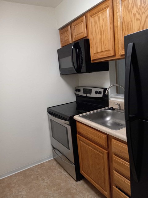 Floor plan for 1 bed, 1 bath, 550 sqft