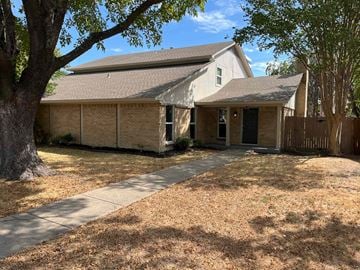 Dallas house for rent - 14710 Overview