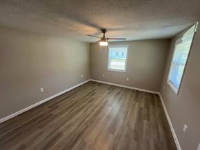 Dallas house for rent - 8800 Eden Valley