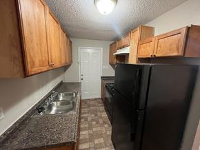 Grand Prairie house for rent - 2223 Houston St