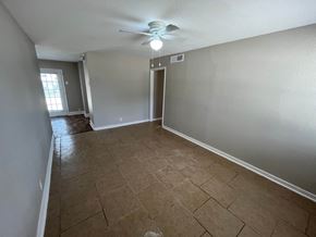 Garland house for rent - 317 E Ridgewood