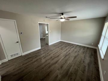 Irving house for rent - 820 E Edith St