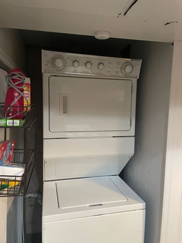 Washington apartment for rent - A white dishwasher is installed in a kitchen.