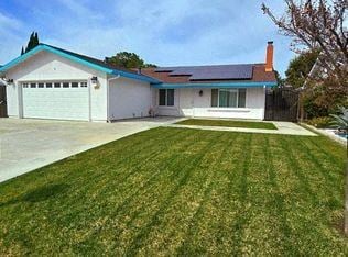 Santa Clara apartment for rent - 2341 Regina Ct, Santa Clara CA 95054