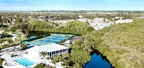 Bradenton house for rent - an aerial view of the resort and its pools