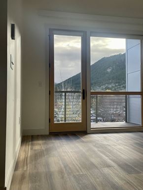 Jackson apartment for rent - a view of the mountains from the living room of a new home