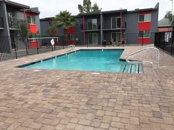 2 Refreshing pools