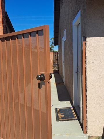 Moreno Valley house for rent - 14901 Silvertree Rd
