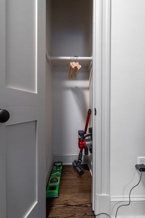 Washington apartment for rent - a small room with a mechanical drill in the closet