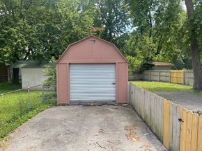 Louisville house for rent - 4627 Cane Run Rd.