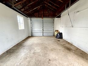 Louisville house for rent - 5501 Minor Ln.