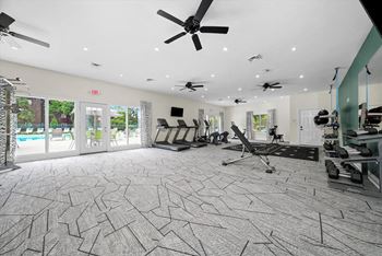 Fitness-center-with-sauna